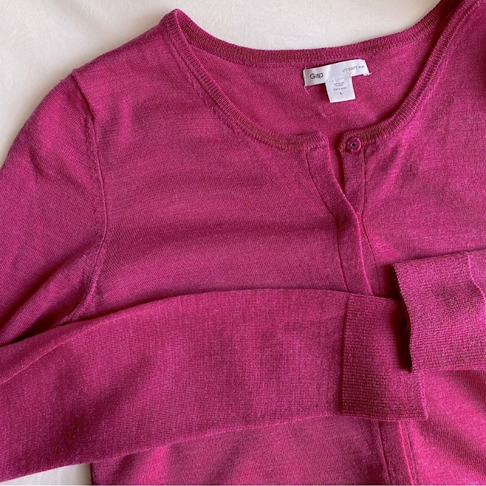 GAP ULTRA SOFT MERINO WOOL SNAP FRONT CARDIGAN Pink S - Picture 6 of 6
